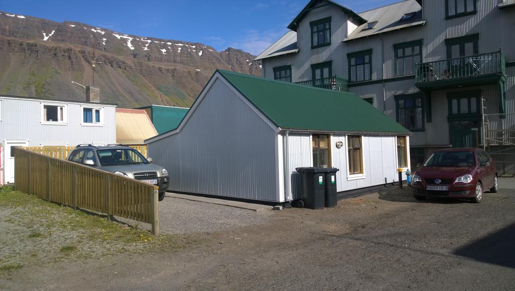 Comfortable Bungalow Ísafjörður Quarto foto